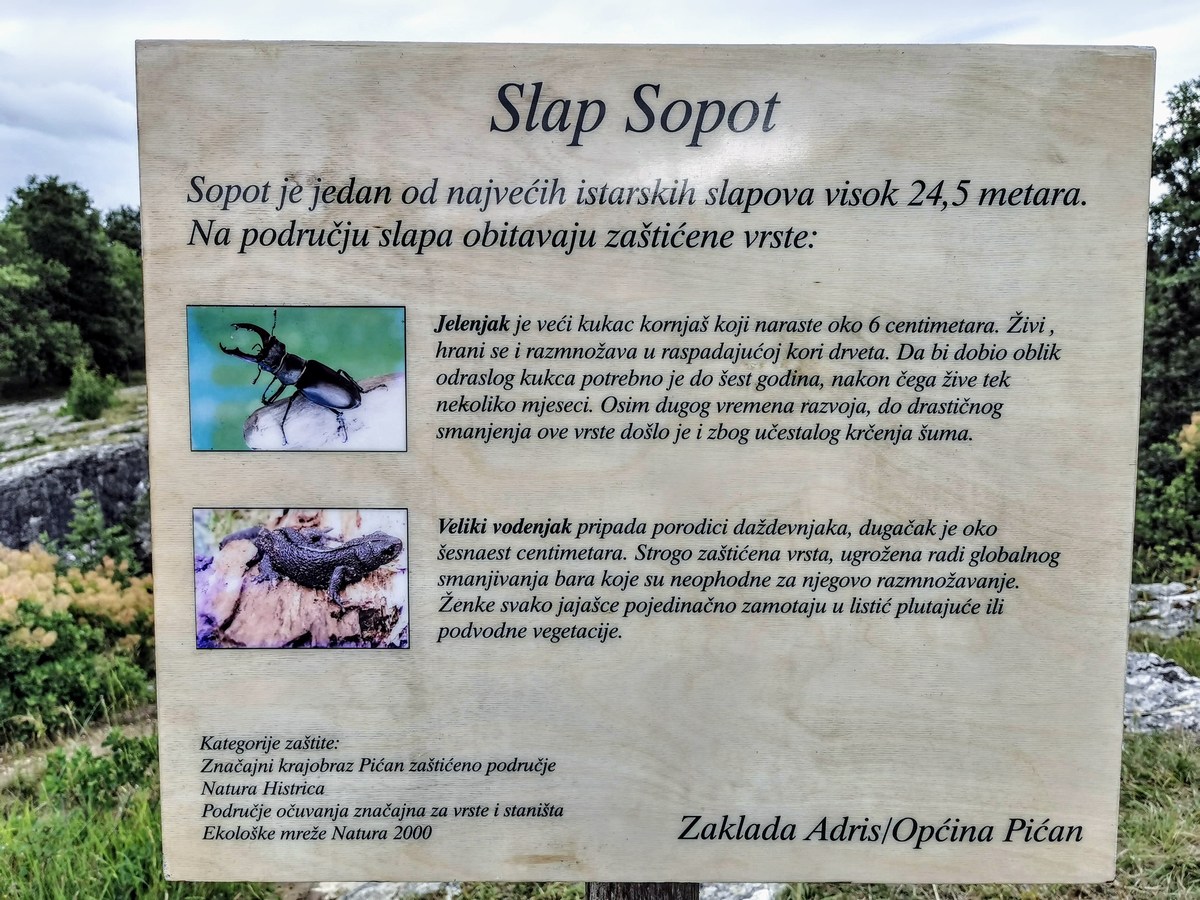Slap je visok 24,5 metra