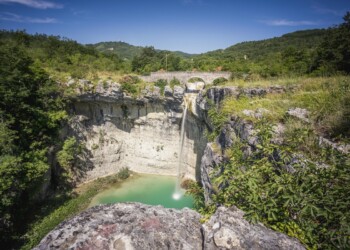 Slap Sopot pri istrski vasici Floričići