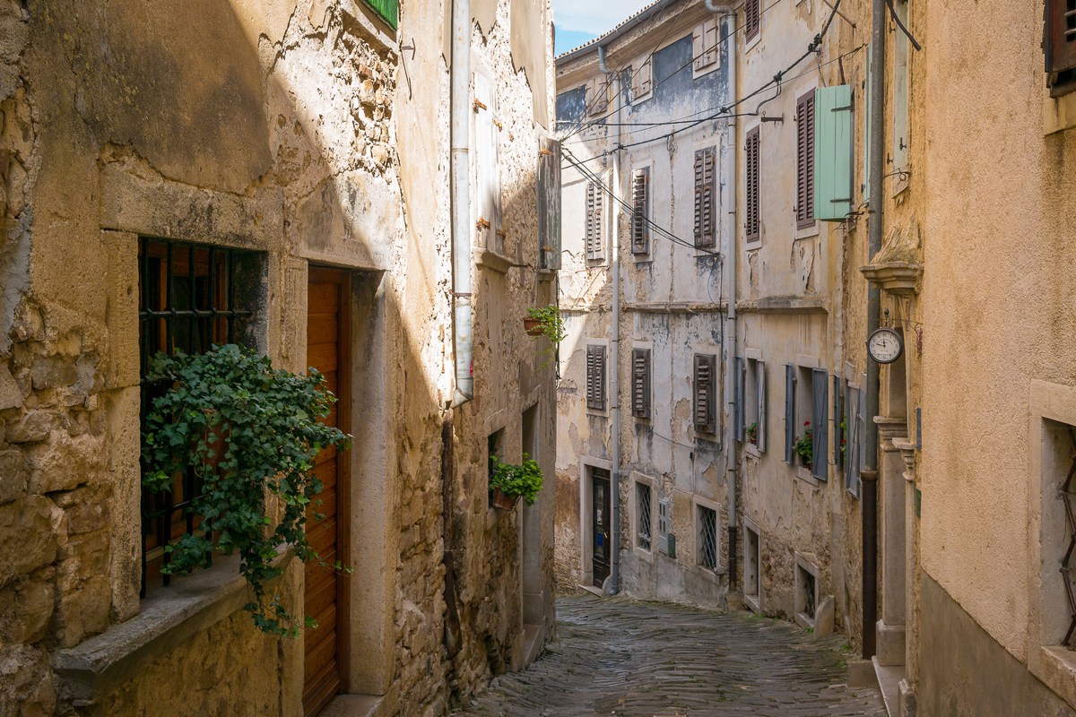 Ulica Borgo 1