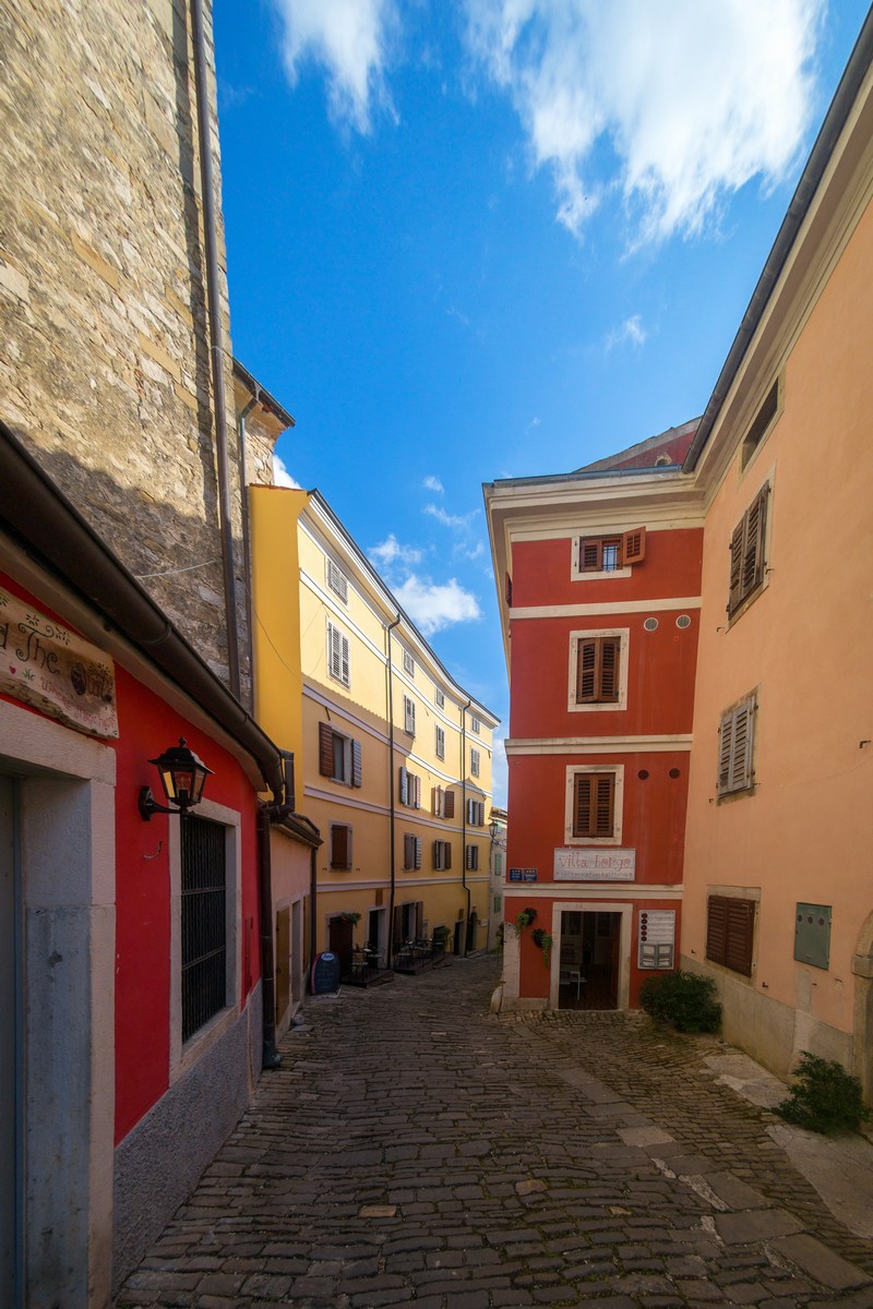 Ulica Borgo 6