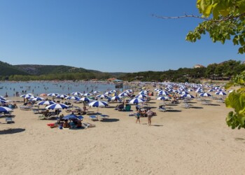 Rajska plaža na otoku Rabu
