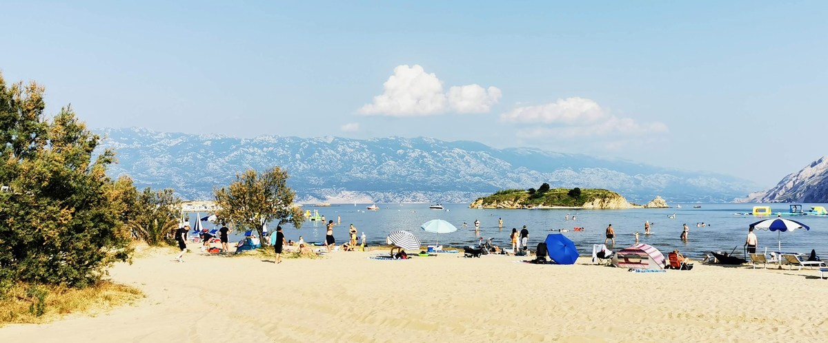 Rajska plaža, 15