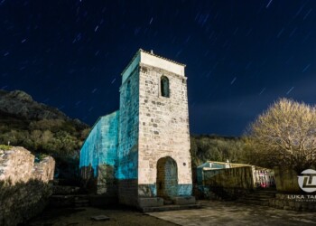 Luka Tabako fotografira otok Krk