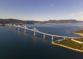 Pelješki most, hrvaški megaprojekt