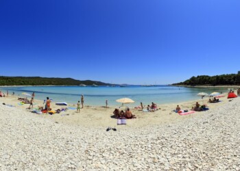 Plaža Sakarun, najlepša hrvaška plaža?!