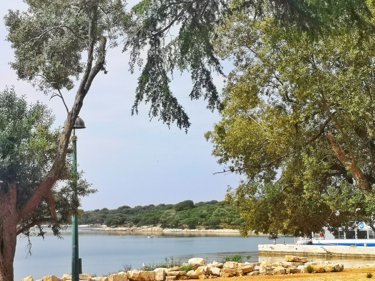 Mali Brion 6, zaliv sv. Nikole je bila zmeraj zatočišče mornarjem, foto Barbara Ban