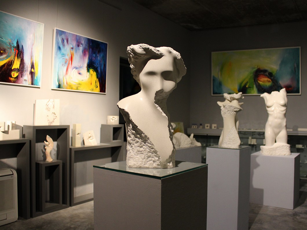 Jaksic_gallery_island_brac_donji_humac_art_gallery6