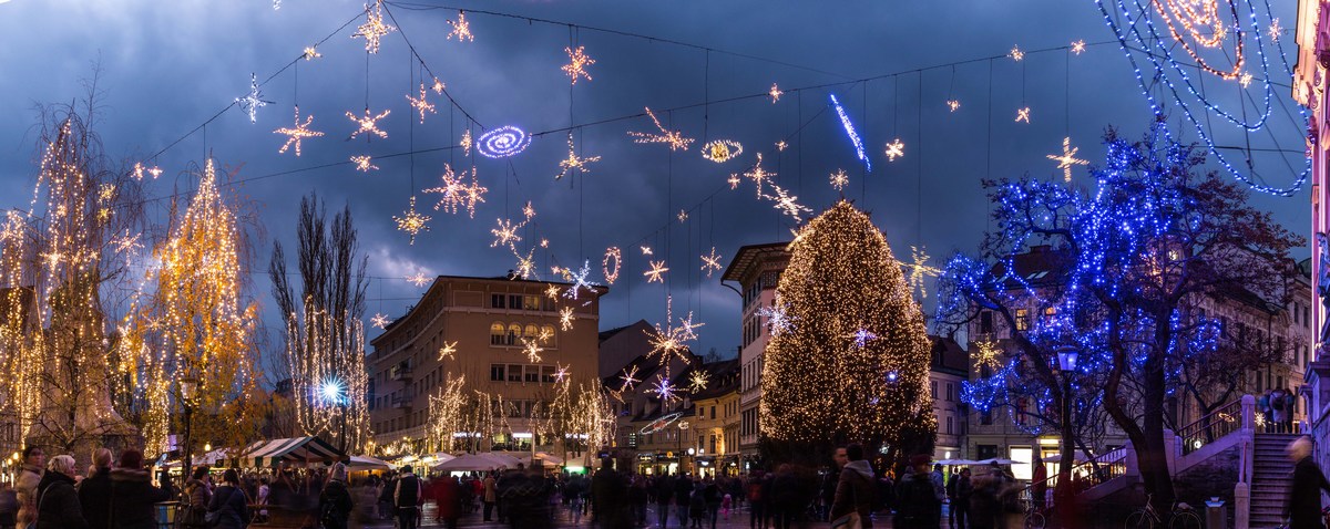 Ljubljana, okrasitev, foto Uroš Abram in VisitLjubljana
