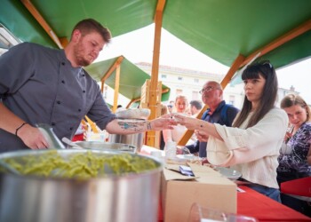 Pašta Fešta v Ajdovščini