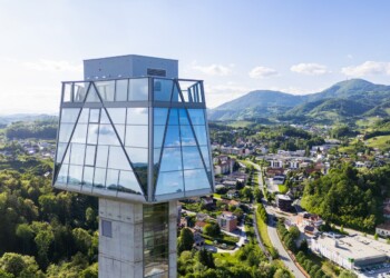 Stolp Kristal v Rogaški Slatini