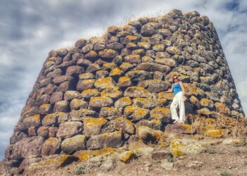 Sardinija: Isola Rossa naju je prijetno presenetila, Neptunova jama in mogočna igra narave, Alghero in Bosa sta prečudoviti mesteci