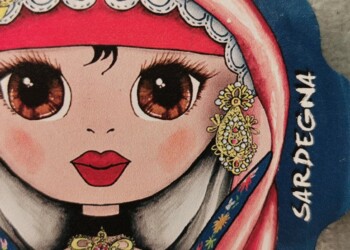 Sardinija: na poti domov se ustaviva v Palmanovi, odstavki o nožih in pustu, pametnem urbanizmu ter ugotovitev, da je Sardinija rajski otok